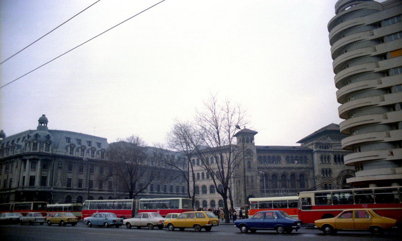 1979 universitatea.jpg