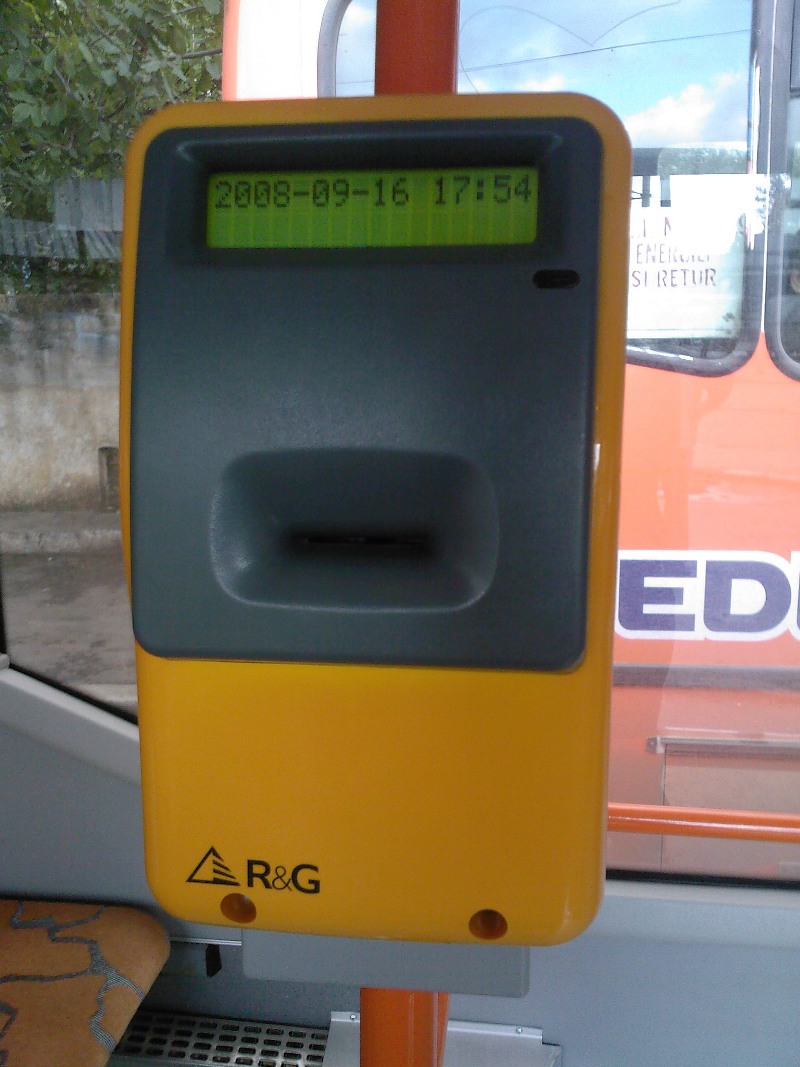 2091 GL-41-PMG perforator de bilete (16.09.2008).jpg