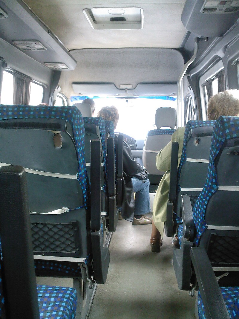 2235 - Maxi-Taxi vedere interioara (22.09.2008).jpg