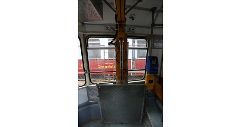 Lift in tramvai (1).jpg