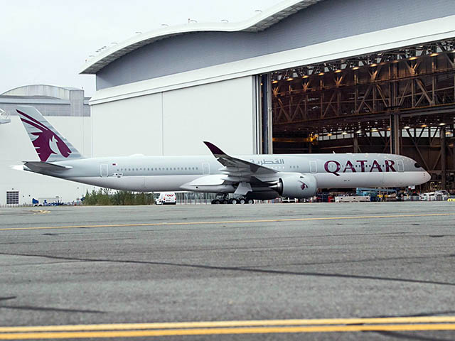 Qatar-Airways-A350-1000.jpg