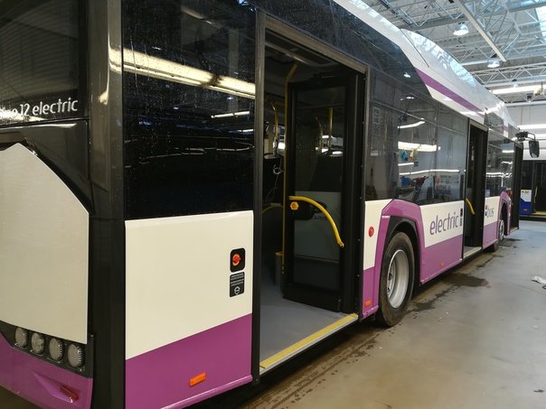 Solaris electric bus cluj 4.jpg