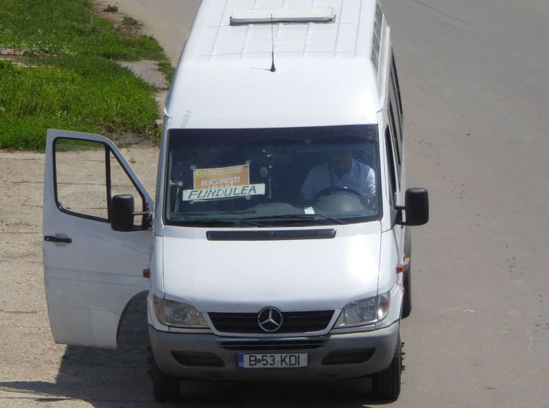 Microbuz Fundulea-Bucuresti, 7 iulie 002 (zoom 1).jpg