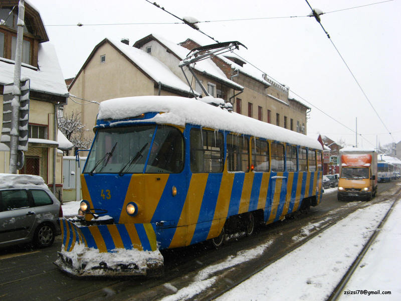 or43 snowplow str. Primariei 14.02.09.jpg