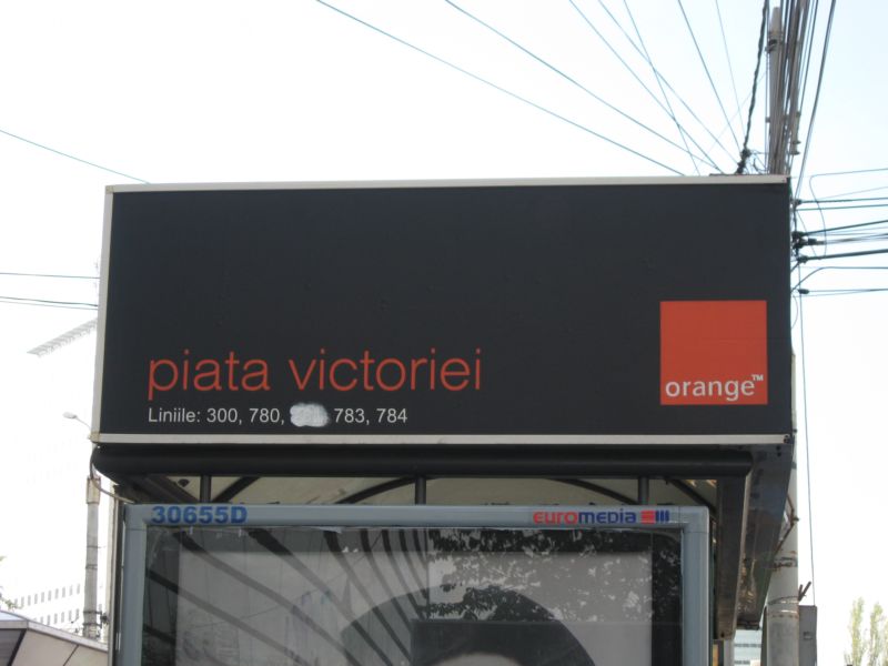 PIATA VICTORIEI (Orange) 800x600.JPG