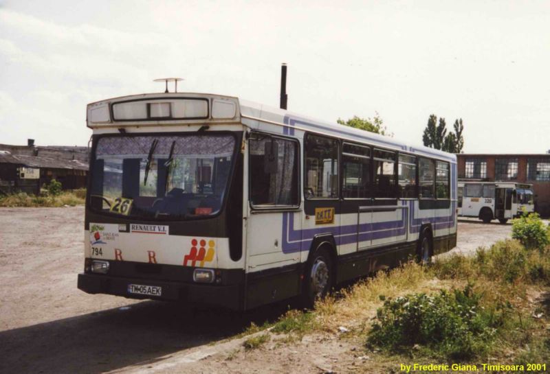 TM05AEK-Autobus Renault PR100 Timisoara 2001 _038.jpg
