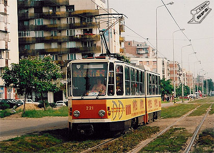 Tramvai Tatra KT4D 221 - Str. D. Cantemir - 2001.jpg