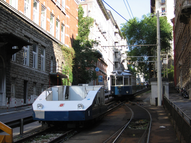 Trieste_Villa_Opicina_tramway.jpg