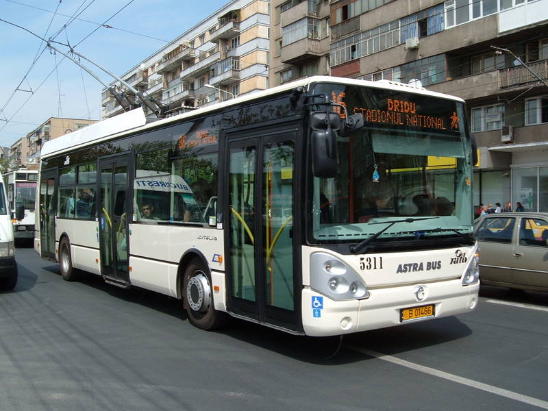 Troleibuzul Irisbus 5311 (linia 86).jpg