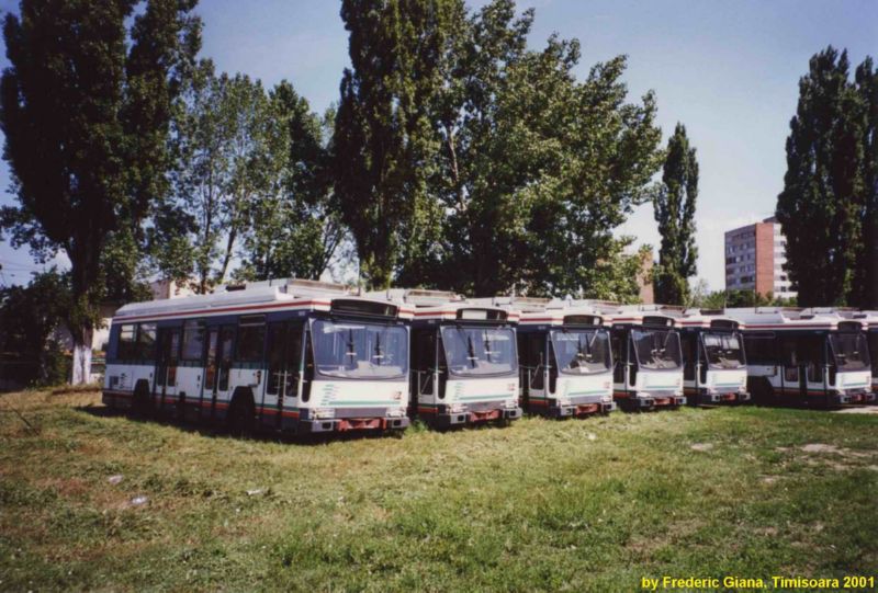 Trolleybus Berliet ER100 ex-Lyon &#224; Timisoara 2001 _020.jpg