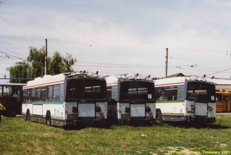 Trolleybus Berliet ER100 ex-Lyon &#224; Timisoara 2001 _024.jpg