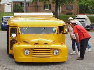 mini_autobuz_scolar_119.jpg
