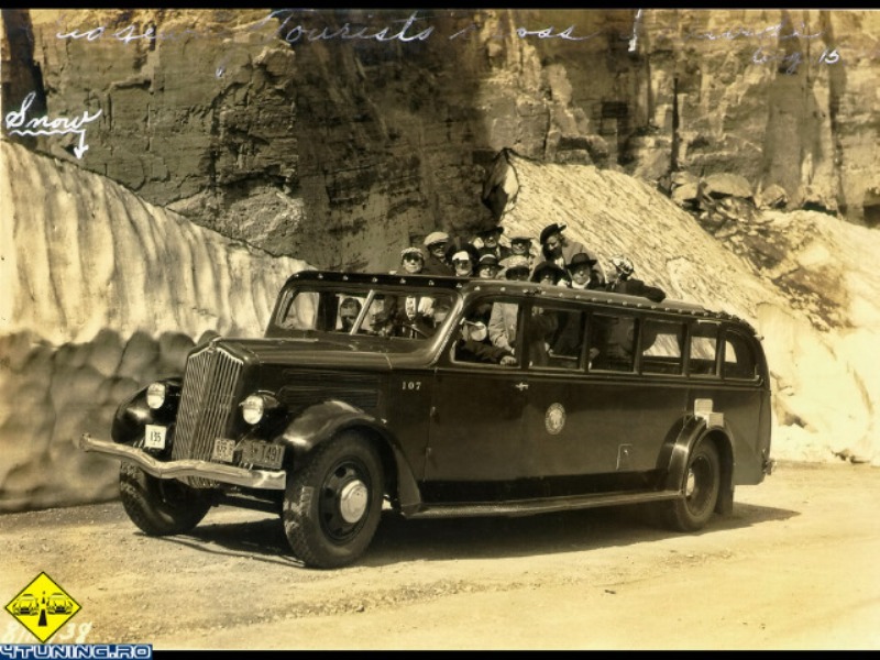 old bus.jpg