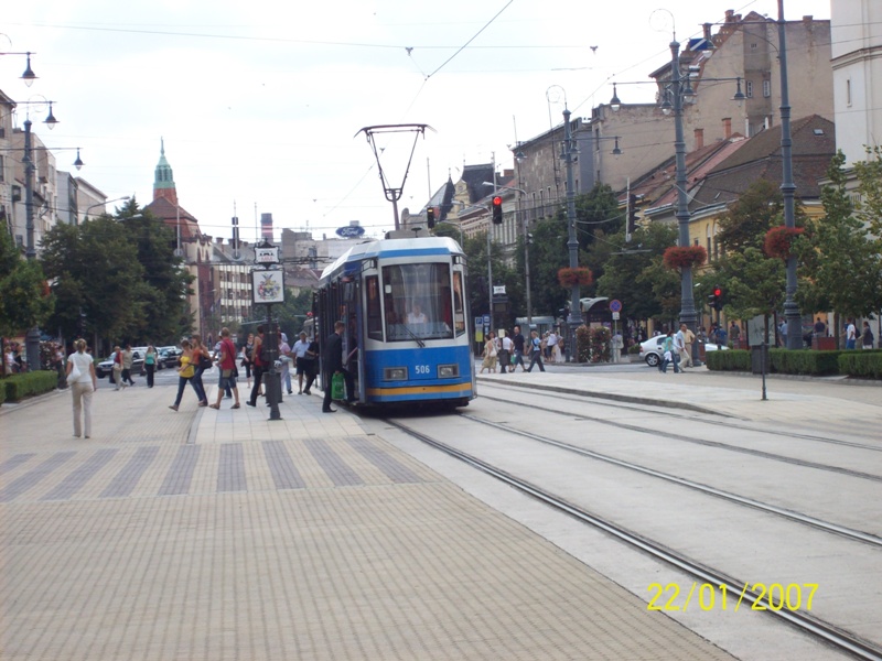 100_1818.jpg