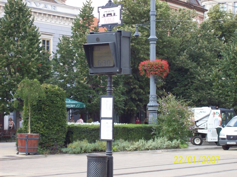 100_1825.jpg