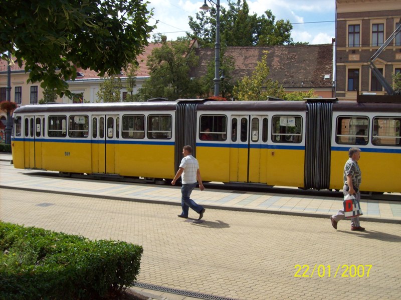 100_1830.jpg