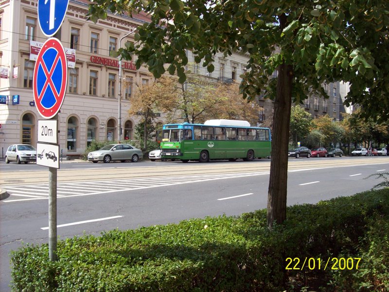 100_1835.jpg