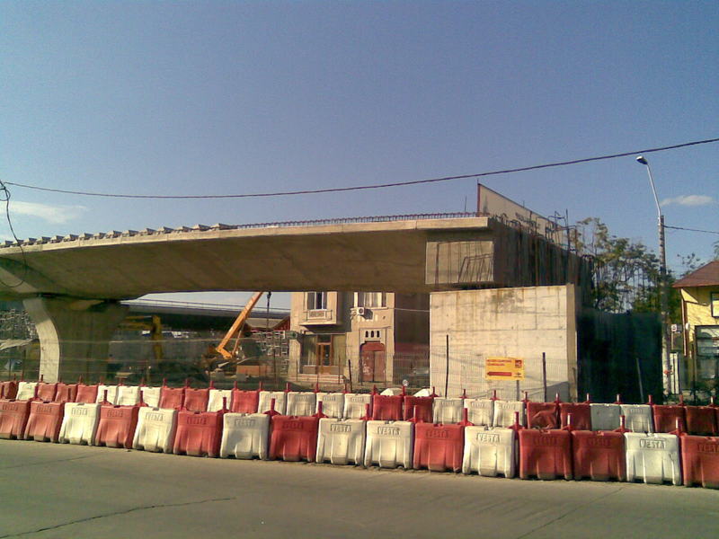 145.jpg
