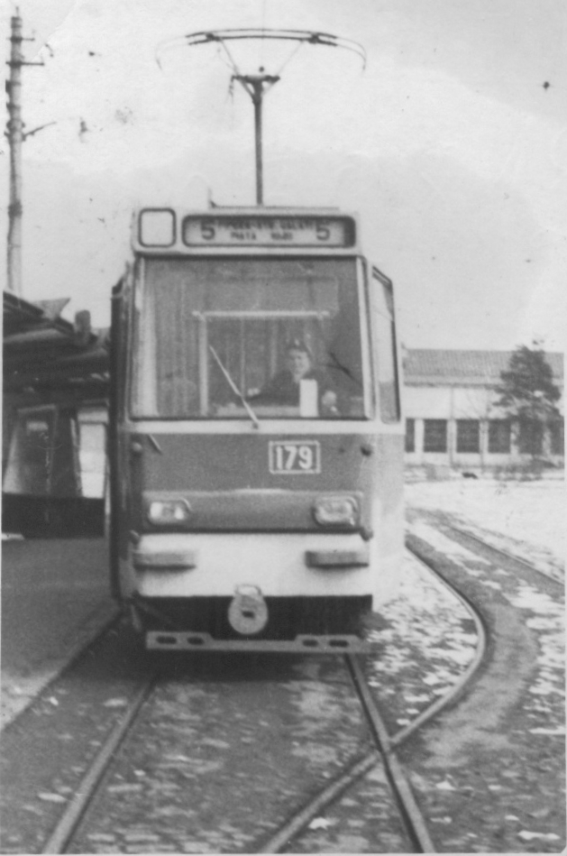 179.jpg