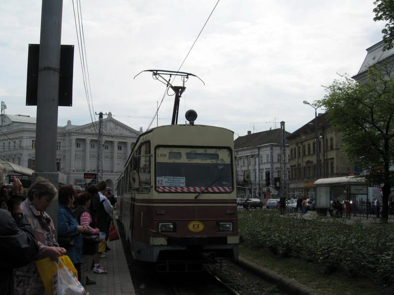1-2.JPG
