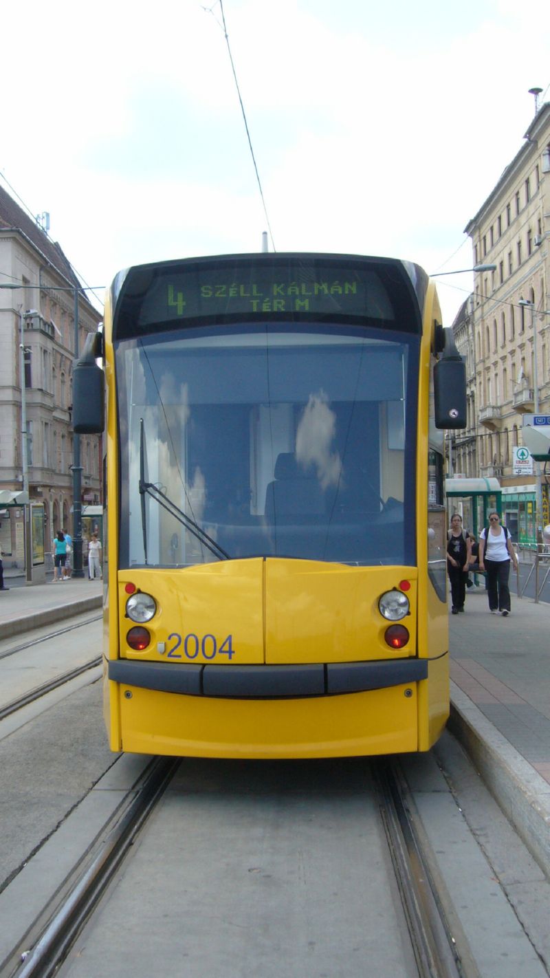 2004-P1380945.jpg