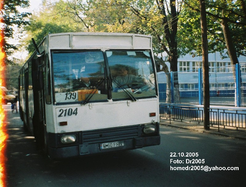 2104-139-001.jpg