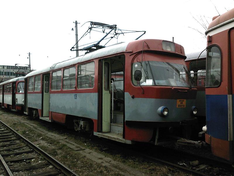2-109_214.jpg
