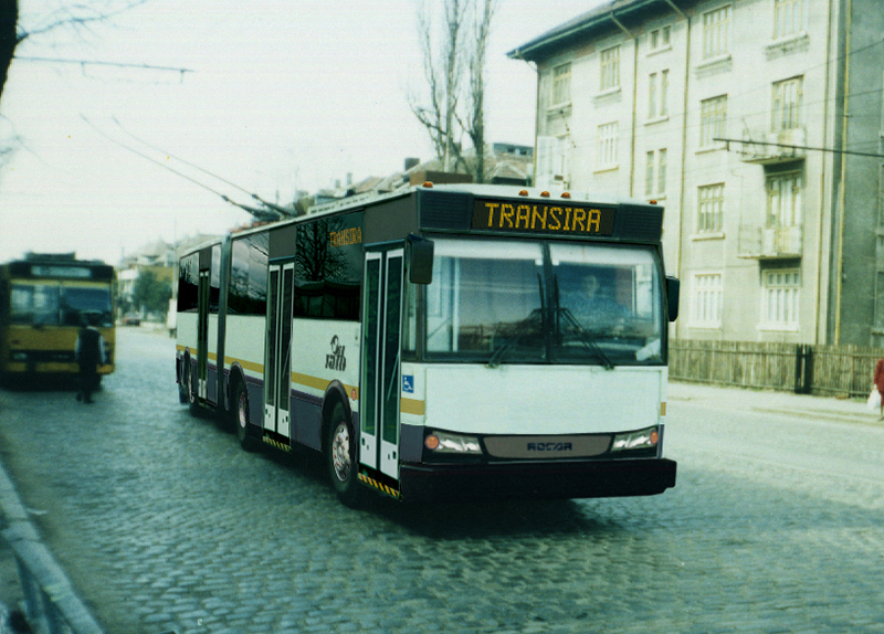 2b217e3dzb2.jpg