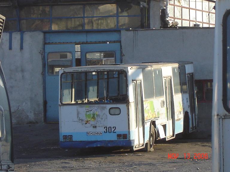 302 23.JPG