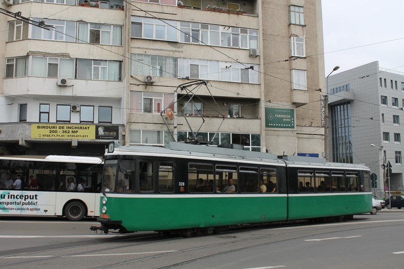 381 - 329.jpg