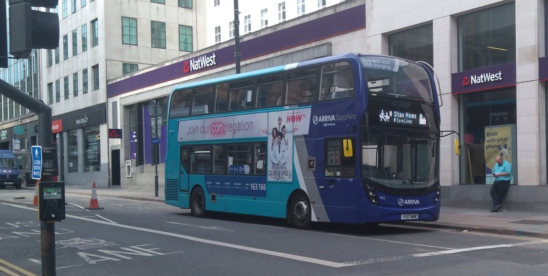 Arriva 1962 Alexander Dennis Enviro 400.jpg
