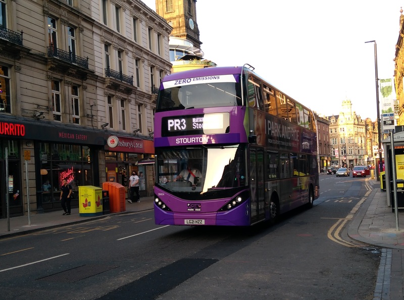 BYD Enviro 400 38404.jpg