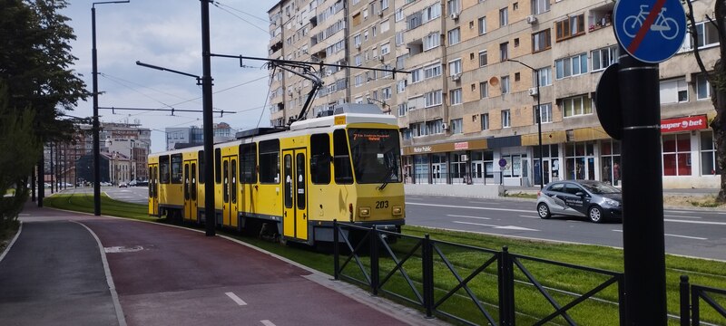 OTL 203 KT4Dm.jpg