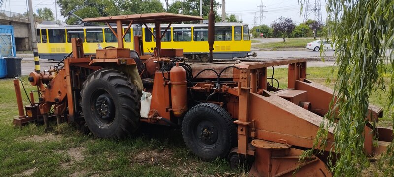 OTL MF unimog.jpg
