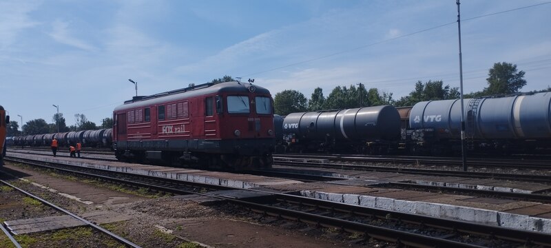 Fox Rail 609-009,1.jpg