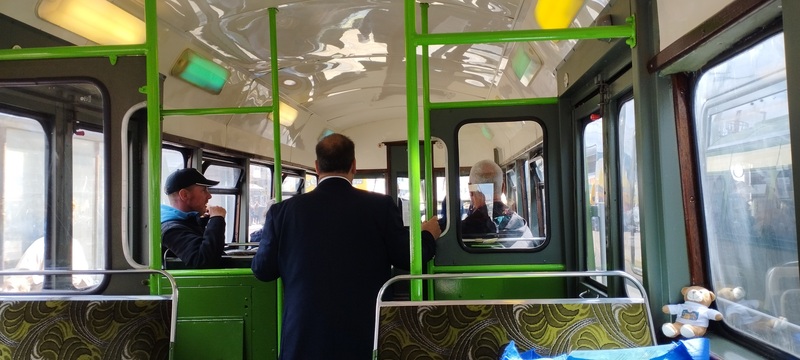 Interior 631.jpg