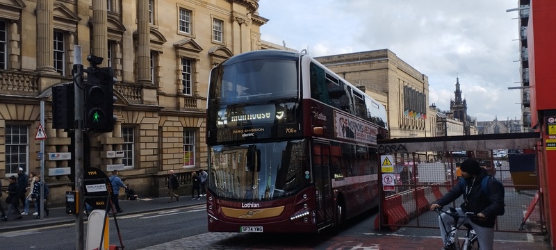 Lothian 708e,1.jpg