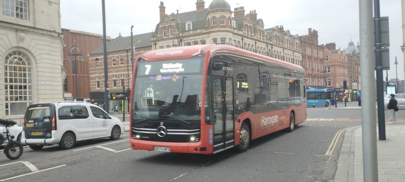 HBC Mercedes eCitaro.jpg