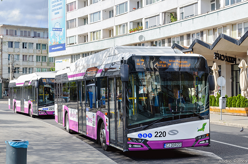 220-221.jpg