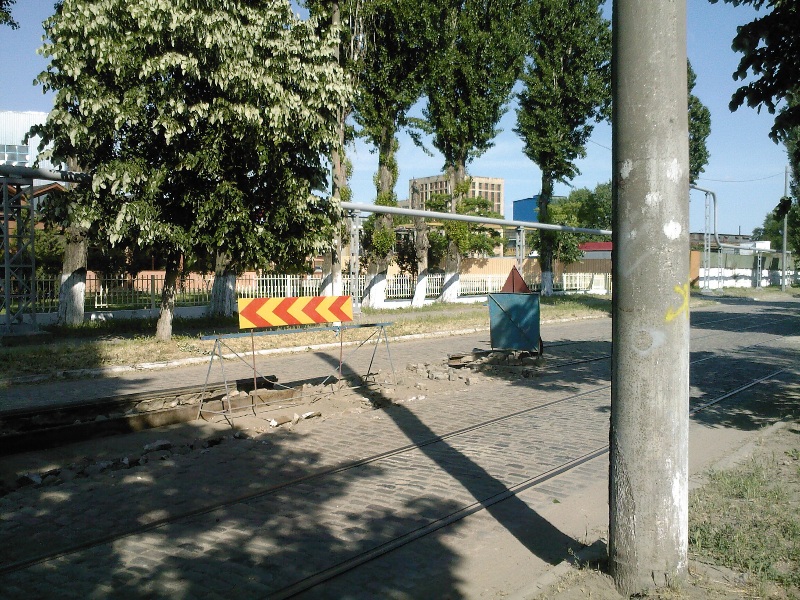 4195 - Lucrari pe str. Ana Ipatescu (28.05.2009).jpg