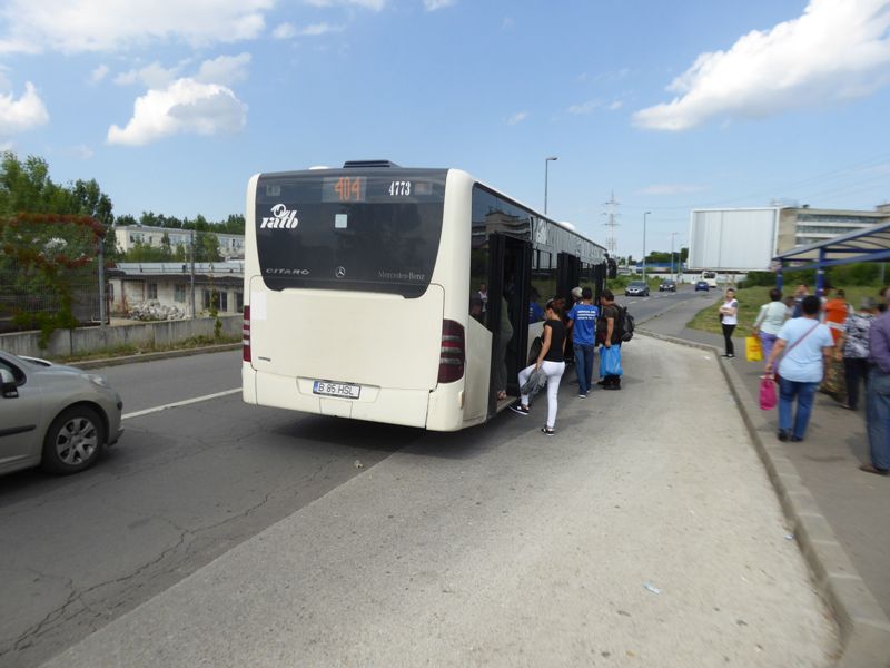 Bucuresti, 4 iulie 003.jpg
