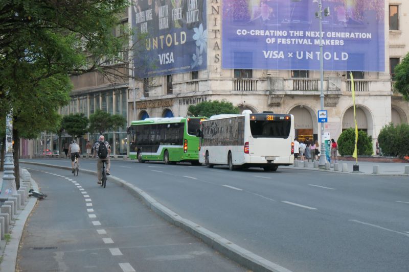 Bucuresti, 17 iunie 009.jpg