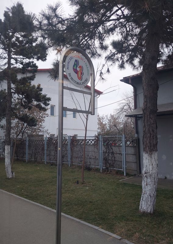 Bucuresti, 8 februarie 004.jpg