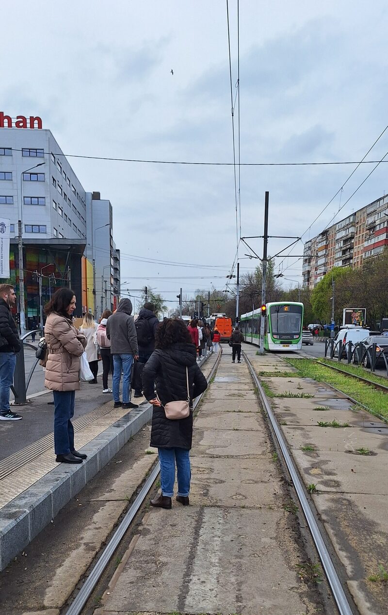 tramvai-41-blocat-1-scaled.jpg
