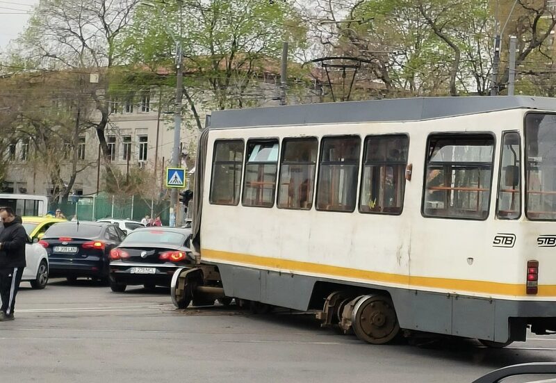 tramvaideraiat-e1744644007355.jpg