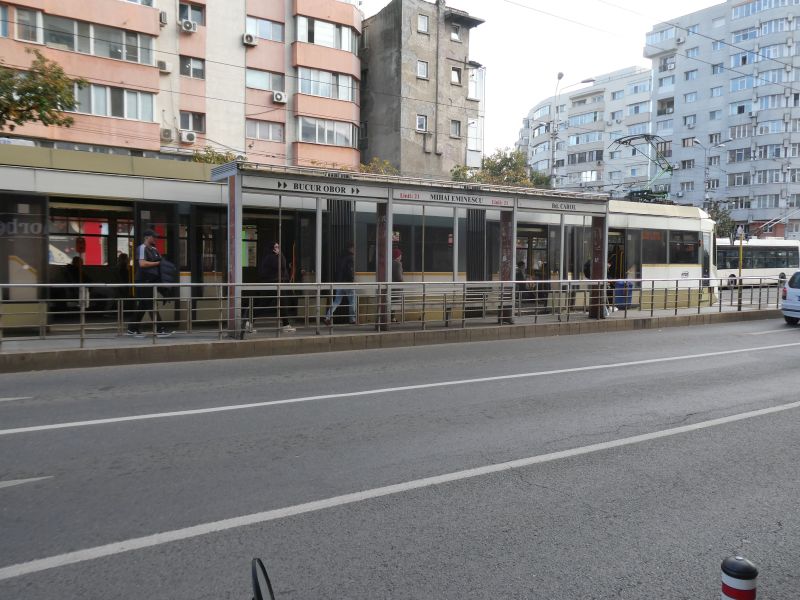 Bucuresti, 17 octombrie 004.jpg