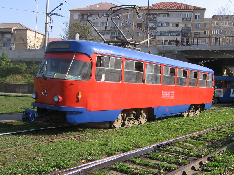 44_171.jpg