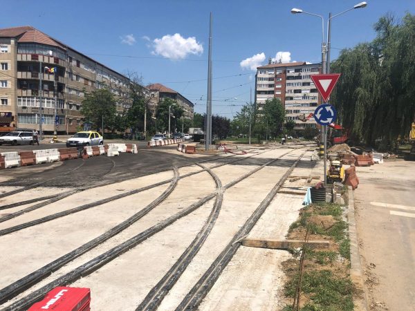 lucrari-linie-tramvai-oradea-6-600x450.jpeg