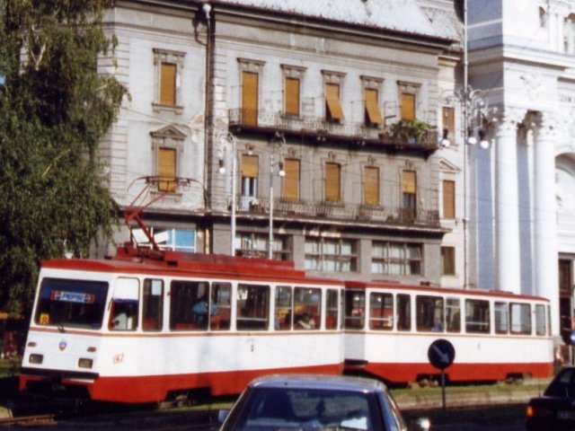 182183b_933.jpg