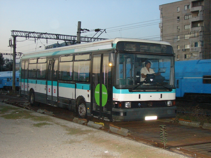5894.JPG